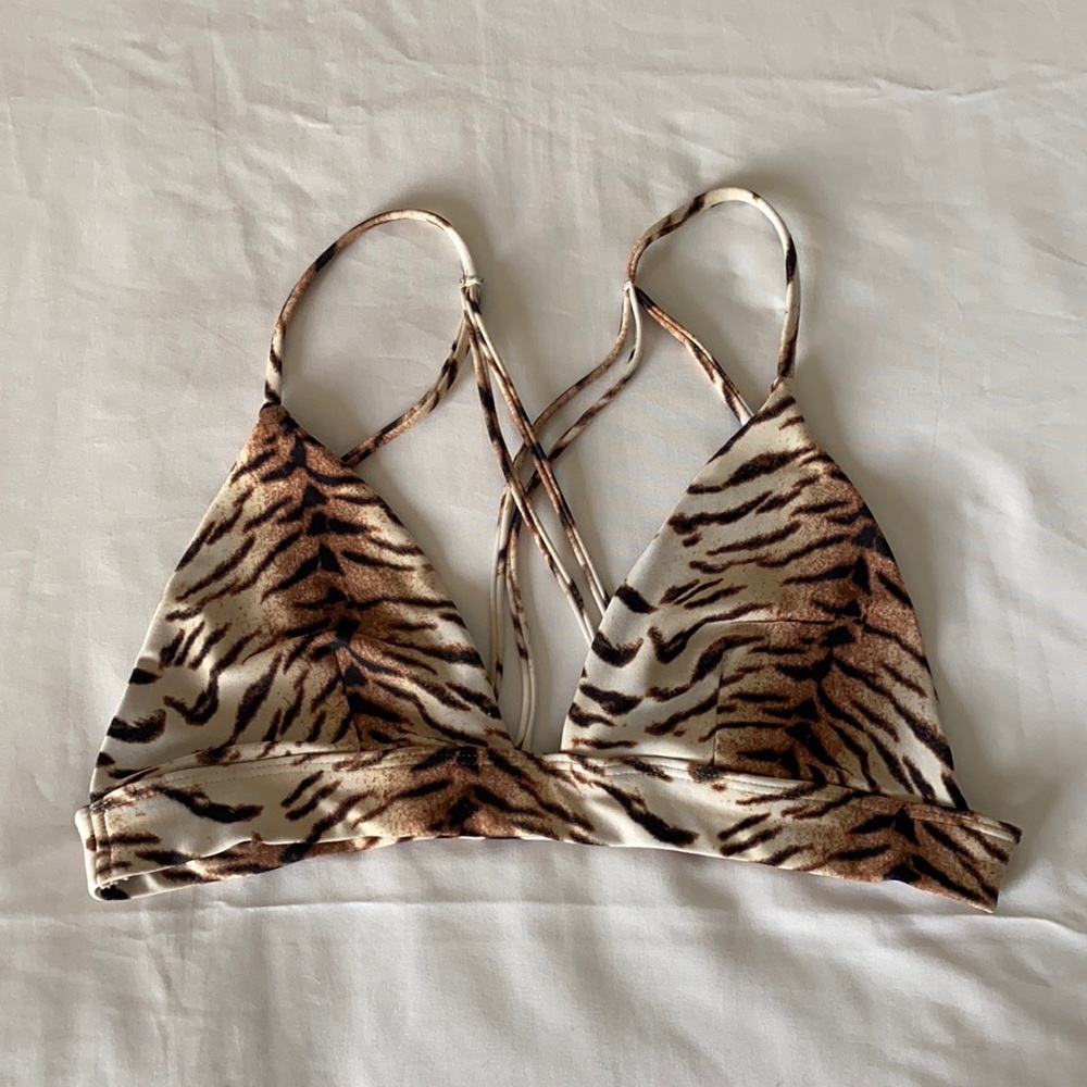Acacia Top